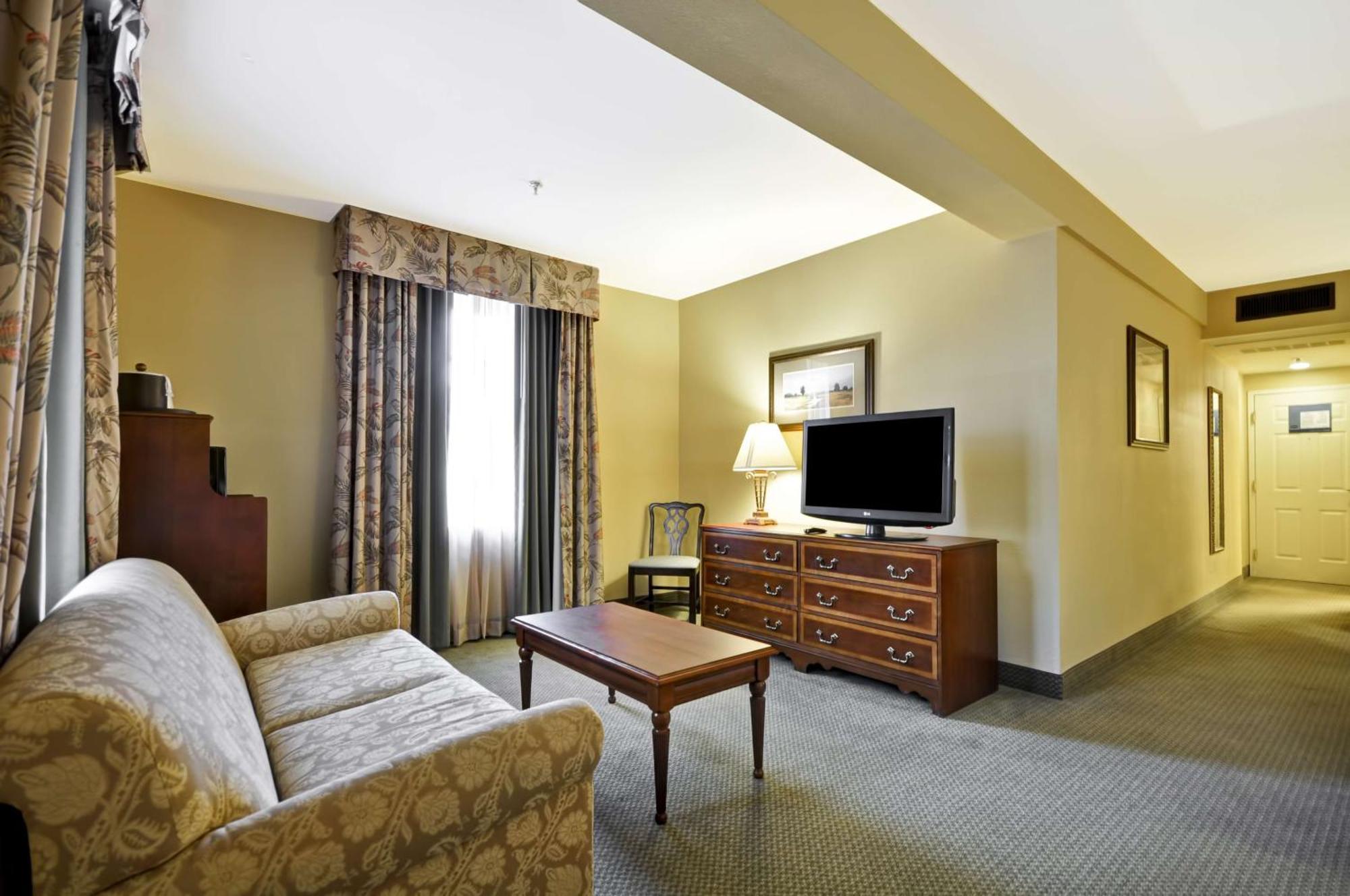 Hampton Inn Charleston-Historic District Bagian luar foto