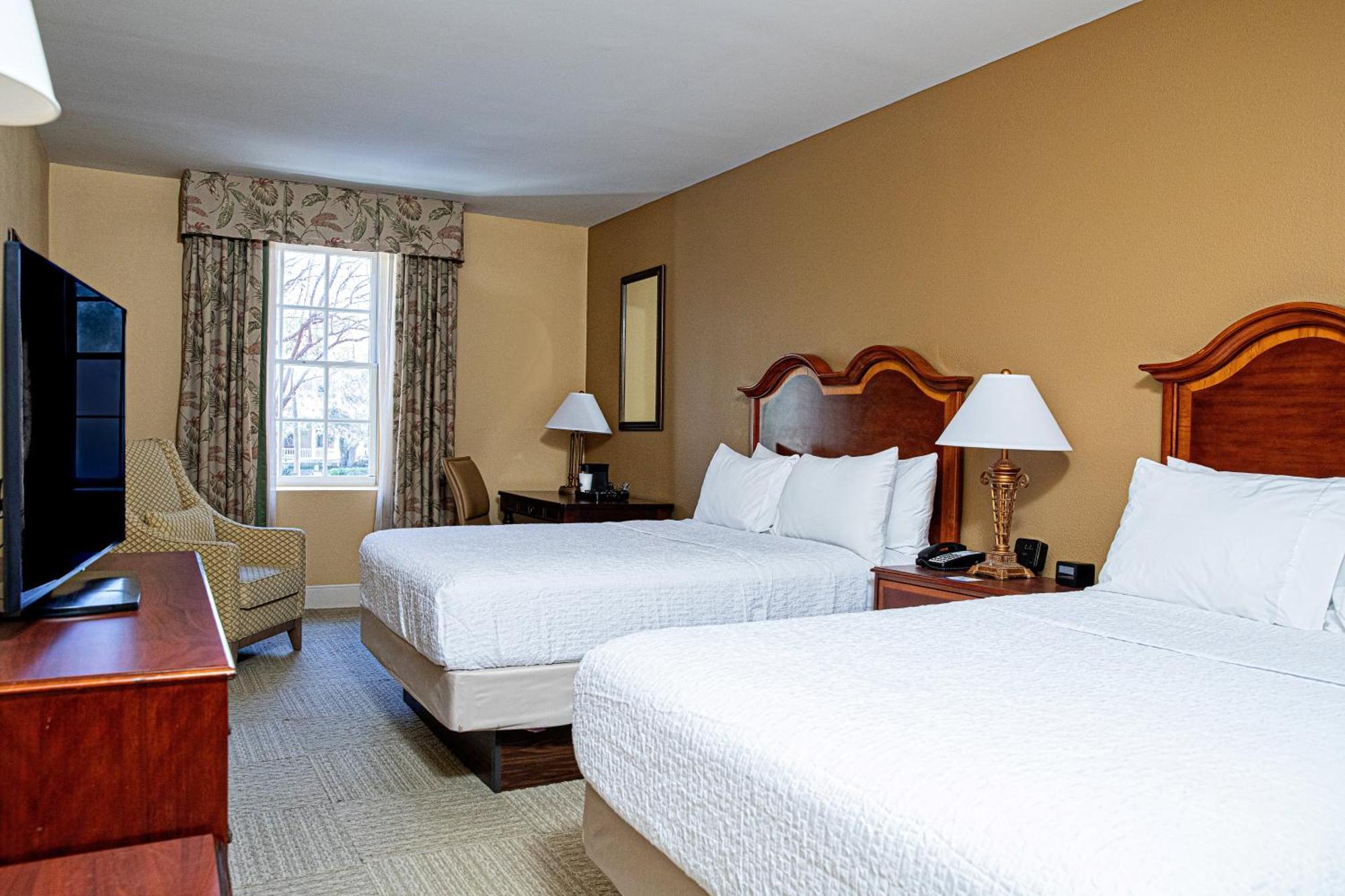 Hampton Inn Charleston-Historic District Bagian luar foto
